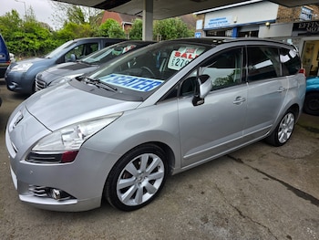 Used Peugeot 5008 2012 for sale - 78553937: Photo