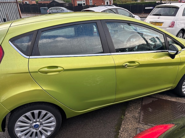 Used Ford Fiesta 2009 for sale - 76320453: Photo 9