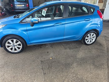 Used Ford Fiesta 2010 for sale - 79823413: Photo