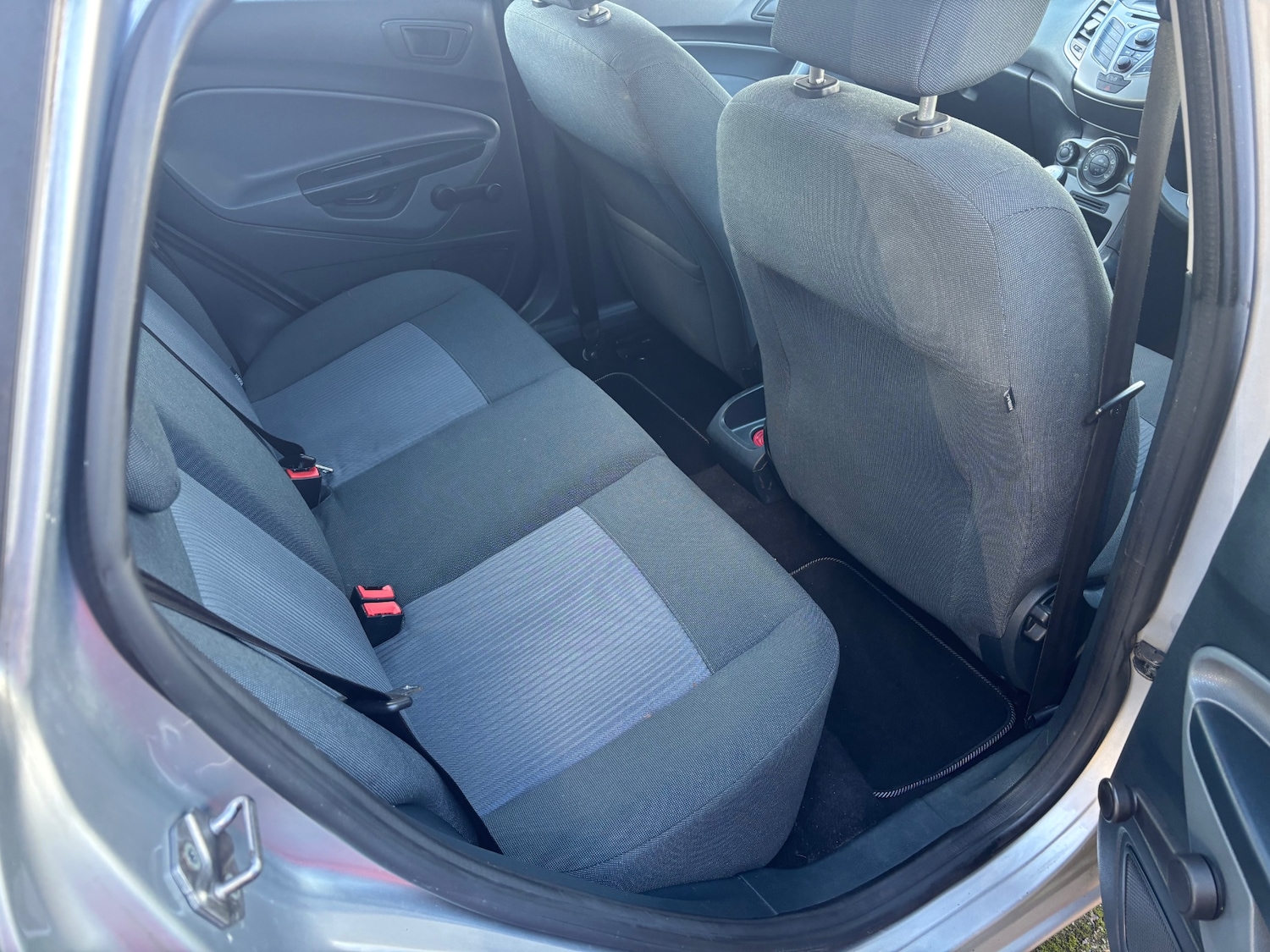 Used Ford Fiesta 2011 for sale - 76364875: Photo 12