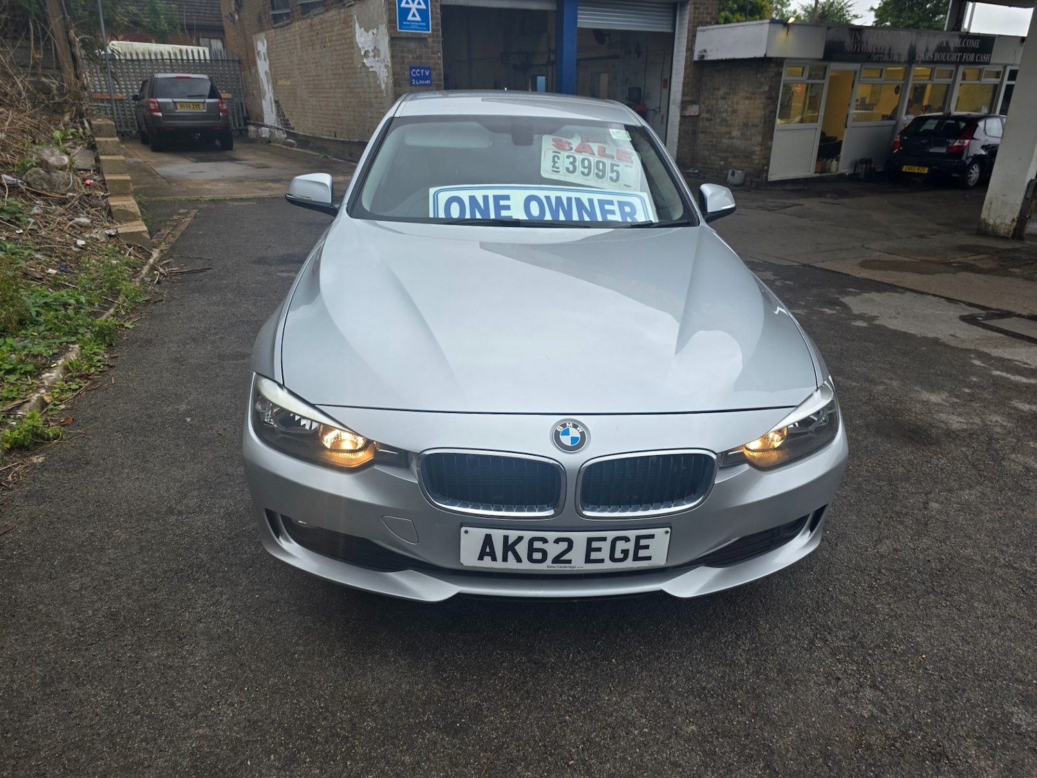 Vehicle 1