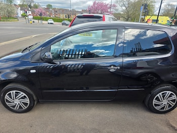 Used Volkswagen Fox 2011 for sale - 78297447: Photo