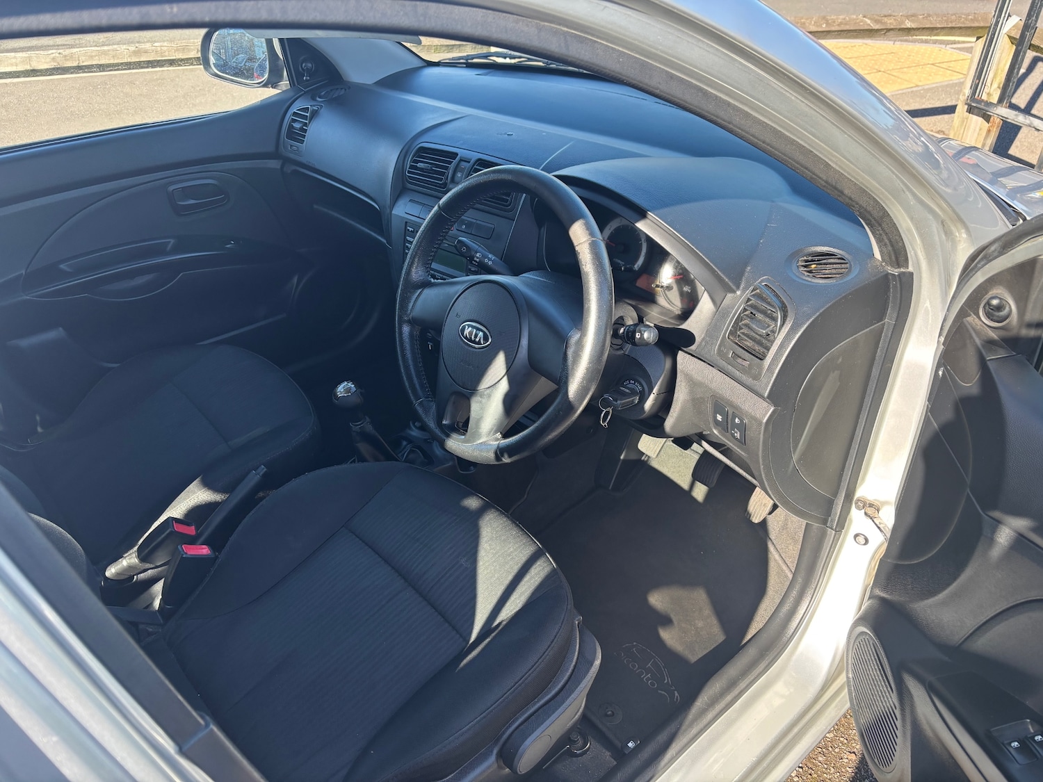 Used Kia Picanto 2010 for sale - 76181499: Photo 10