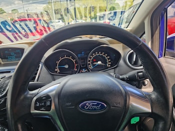 Used Ford Fiesta 2015 for sale - 78616340: Photo