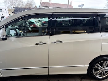 Used Nissan Elgrand 2022 for sale - 78092932: Photo