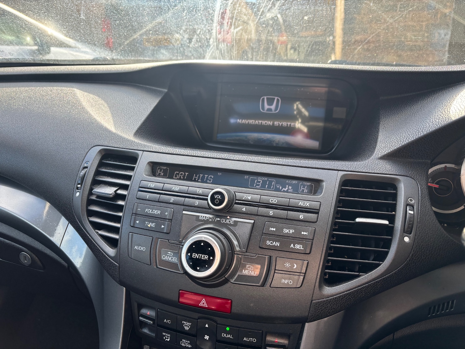 Used Honda Accord 2012 for sale - 76364895: Photo 12