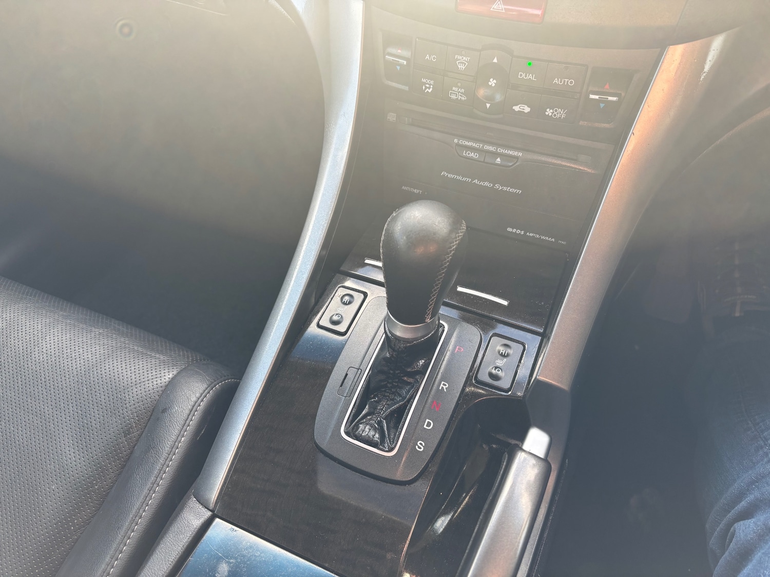 Used Honda Accord 2012 for sale - 76364895: Photo 13