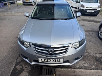 2012 (12) - 2.2 i-DTEC EX 4dr Auto