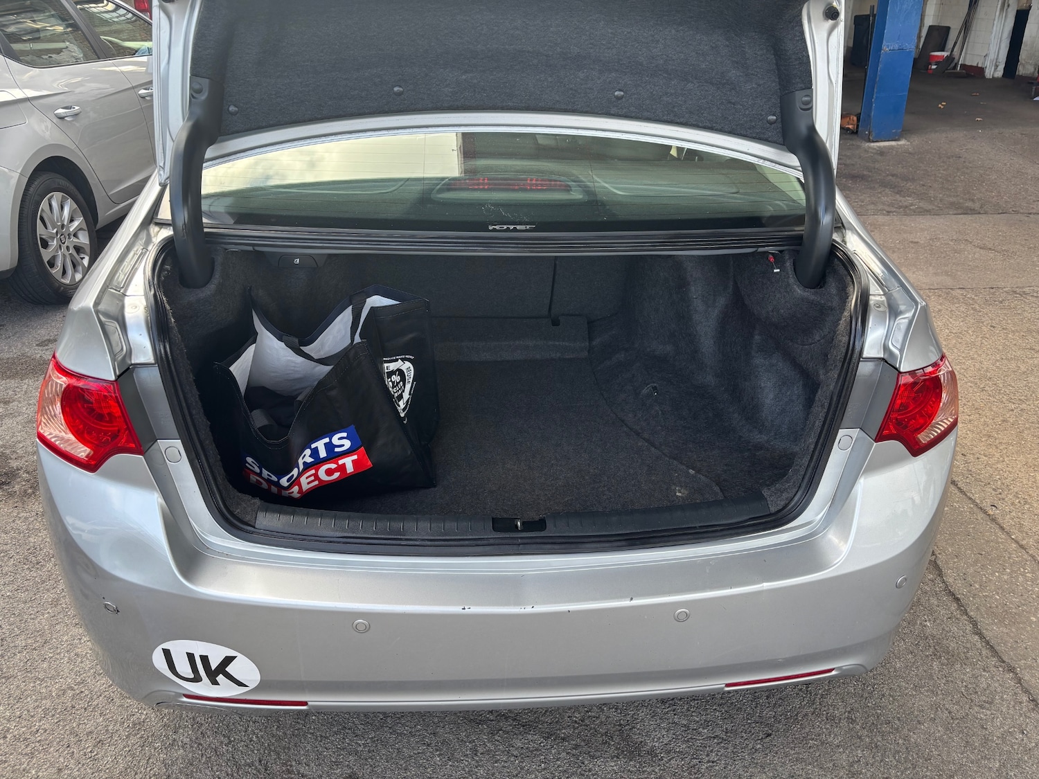 Used Honda Accord 2012 for sale - 76364895: Photo 9