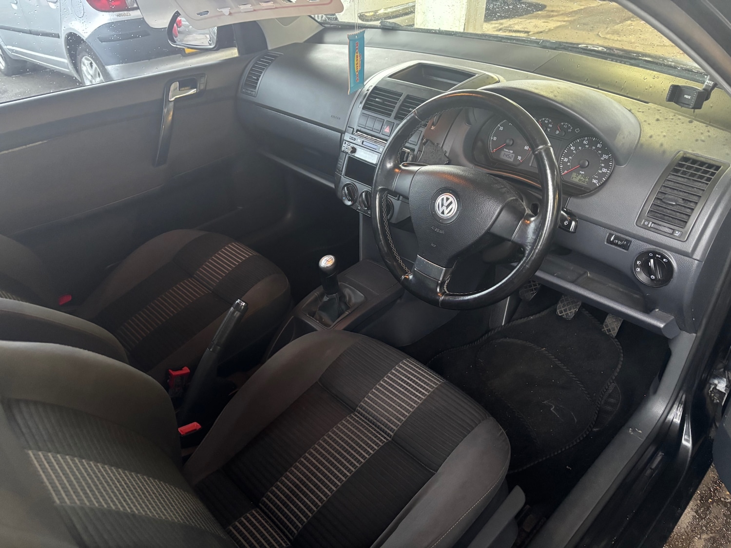 Used Volkswagen Polo 2008 for sale - 77296915: Photo 9