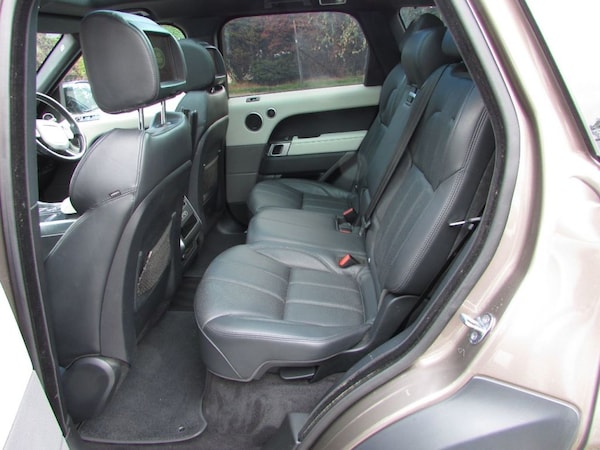 Used Land Rover Range Rover Sport 2015 for sale - 76209949: Photo 11