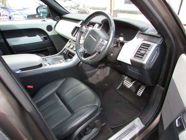 Used Land Rover Range Rover Sport 2015 for sale - 76209949: Photo 7