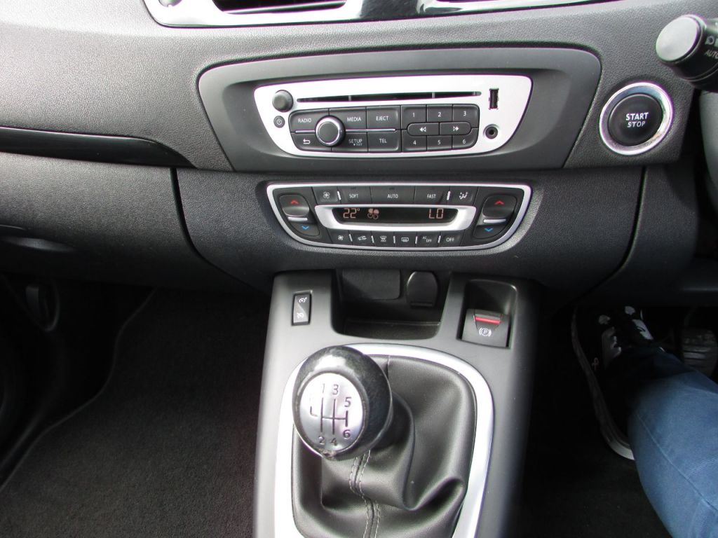 Used Renault Scenic 2015 for sale - 76131999: Photo 8