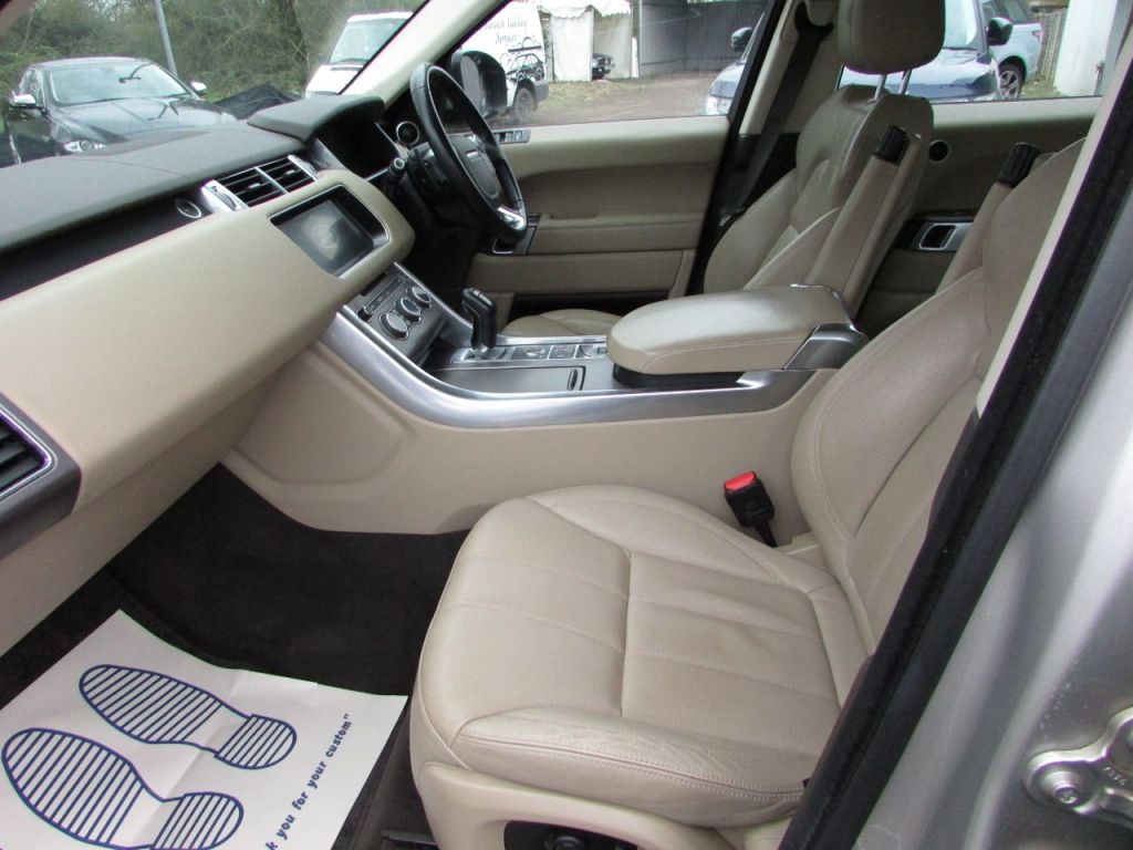 Used Land Rover Range Rover Sport 2017 for sale - 78043878: Photo 6