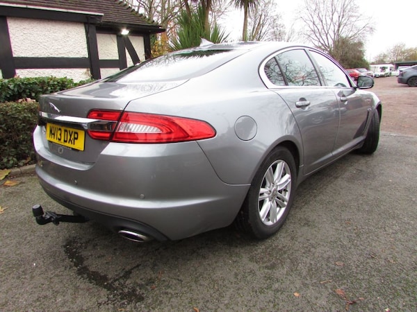 Used Jaguar XF 2013 for sale - 73088071: Photo 2