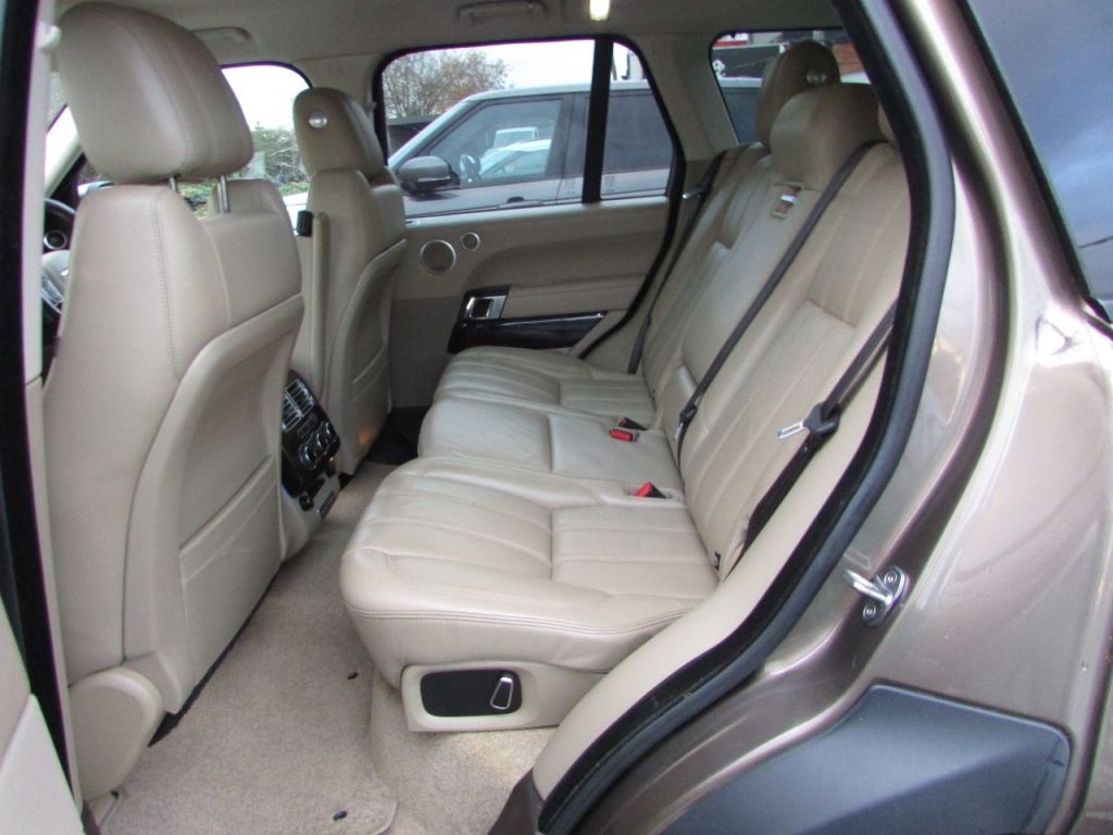 Used Land Rover Range Rover 2013 for sale - 76909646: Photo 11