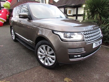 2013 - 3.0 TDV6 Vogue SE 4dr Auto