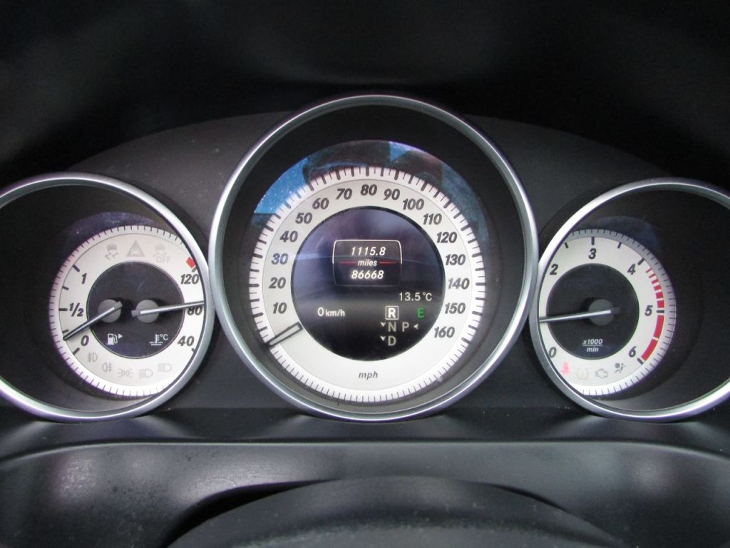 Used Mercedes-Benz E Class 2015 for sale - 77593356: Photo 13