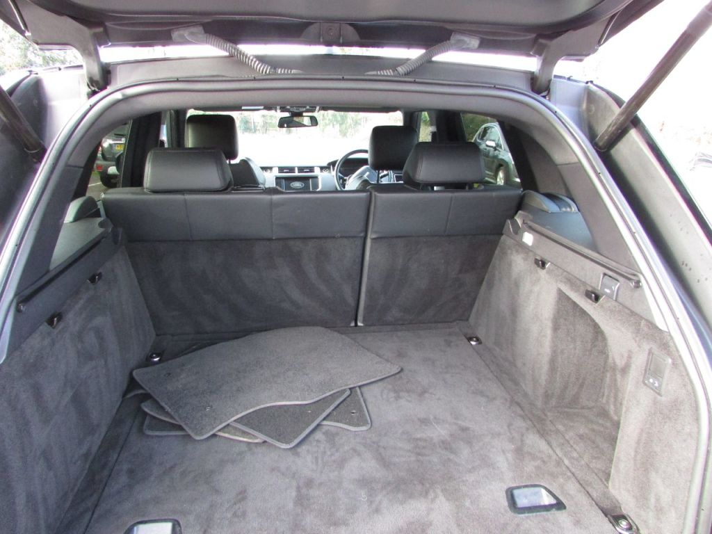 Used Land Rover Range Rover Sport 2016 for sale - 77236138: Photo 13