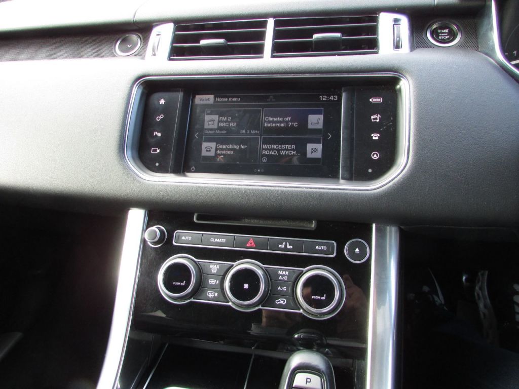 Used Land Rover Range Rover Sport 2016 for sale - 77236138: Photo 8