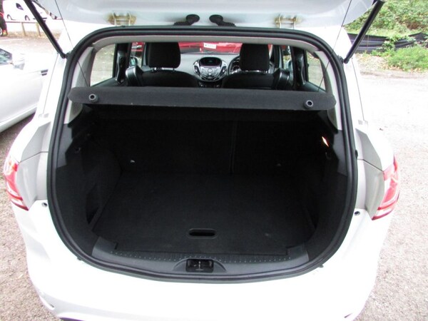 Used Ford B-MAX 2015 for sale - 76222957: Photo 13