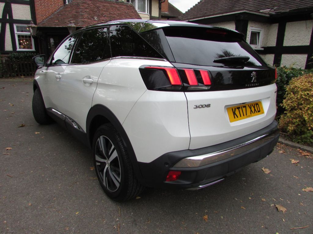 Used Peugeot 3008 2017 for sale - 76279313: Photo 4