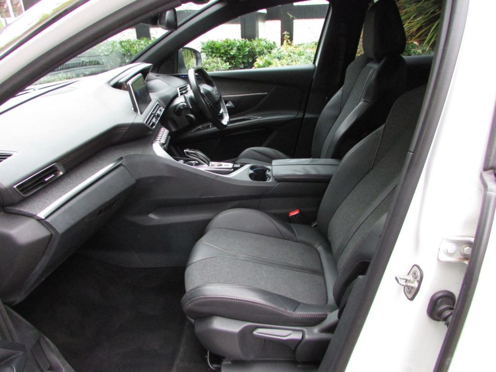 Used Peugeot 3008 2017 for sale - 76279313: Photo 6
