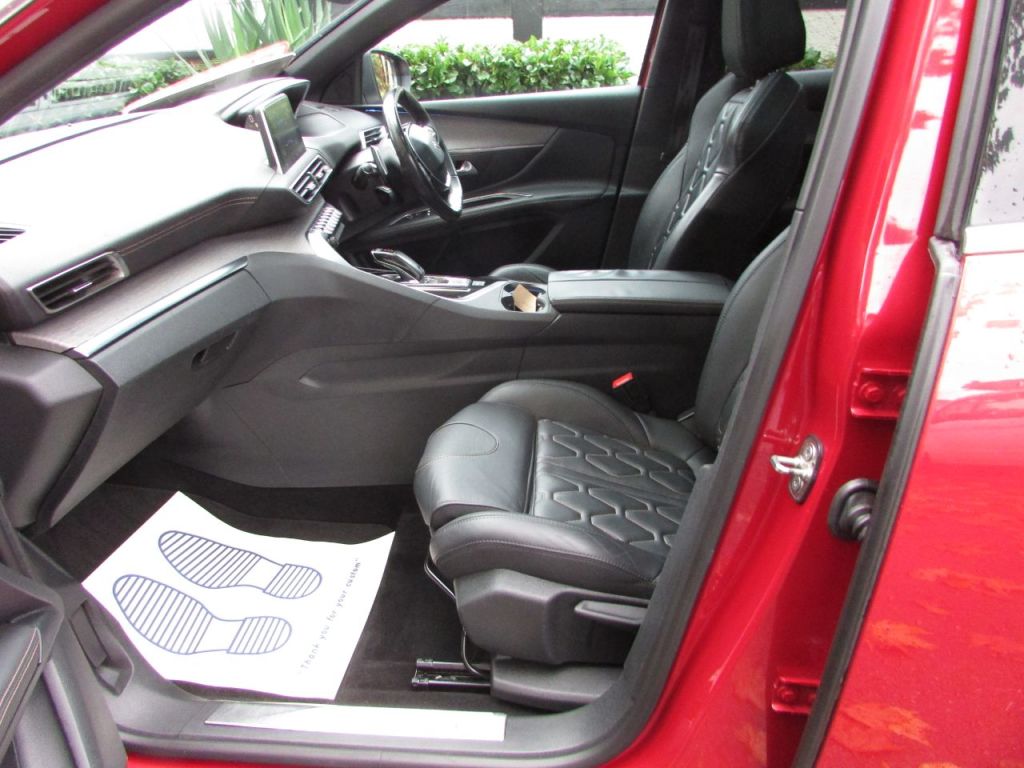 Used Peugeot 3008 2017 for sale - 76526989: Photo 6