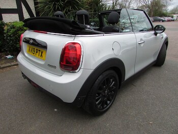 Used MINI Convertible 2019 for sale - 78123889: Photo