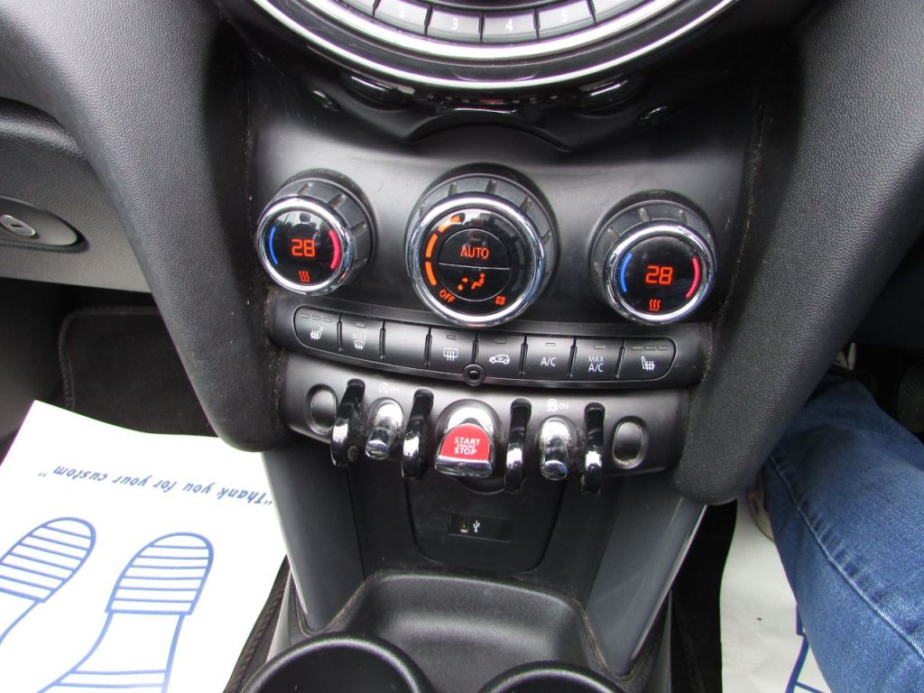 Used MINI Convertible 2019 for sale - 78123889: Photo 9