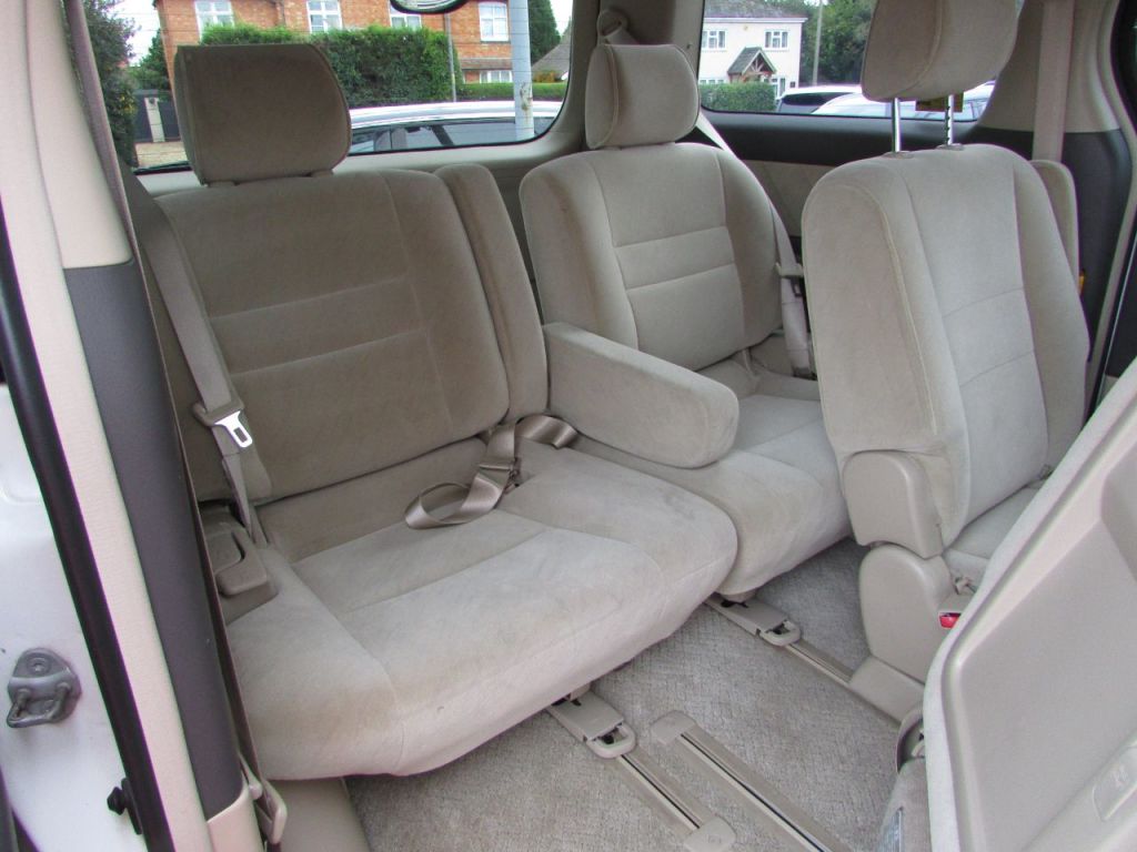 Used Toyota Alphard 2021 for sale - 76616953: Photo 15