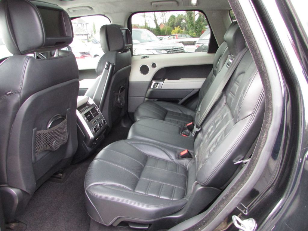 Used Land Rover Range Rover Sport 2015 for sale - 77421391: Photo 11