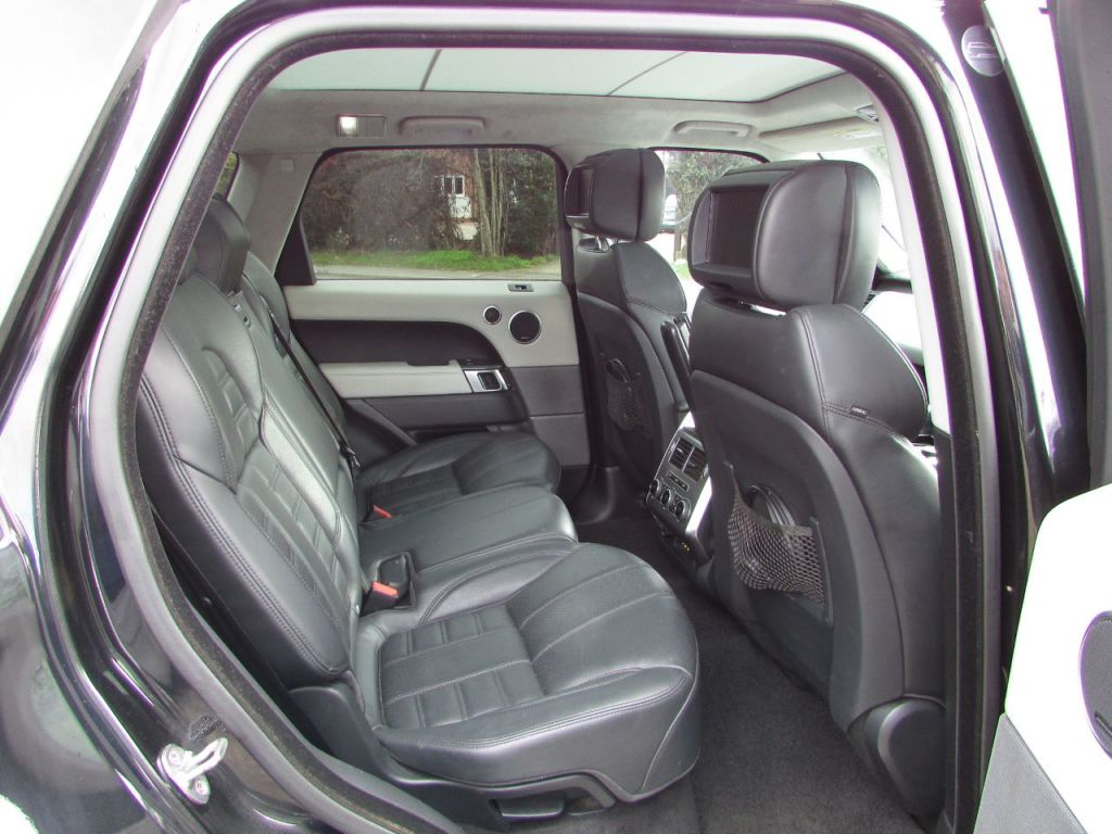 Used Land Rover Range Rover Sport 2015 for sale - 77421391: Photo 12