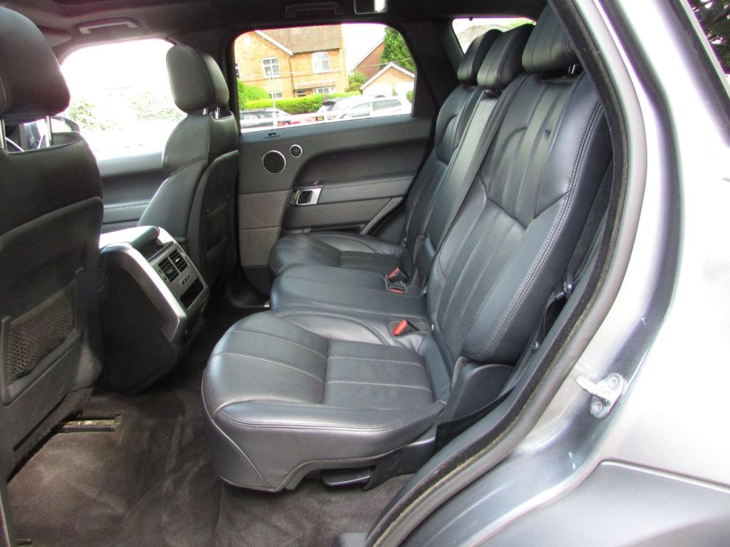 Used Land Rover Range Rover Sport 2014 for sale - 76235228: Photo 9