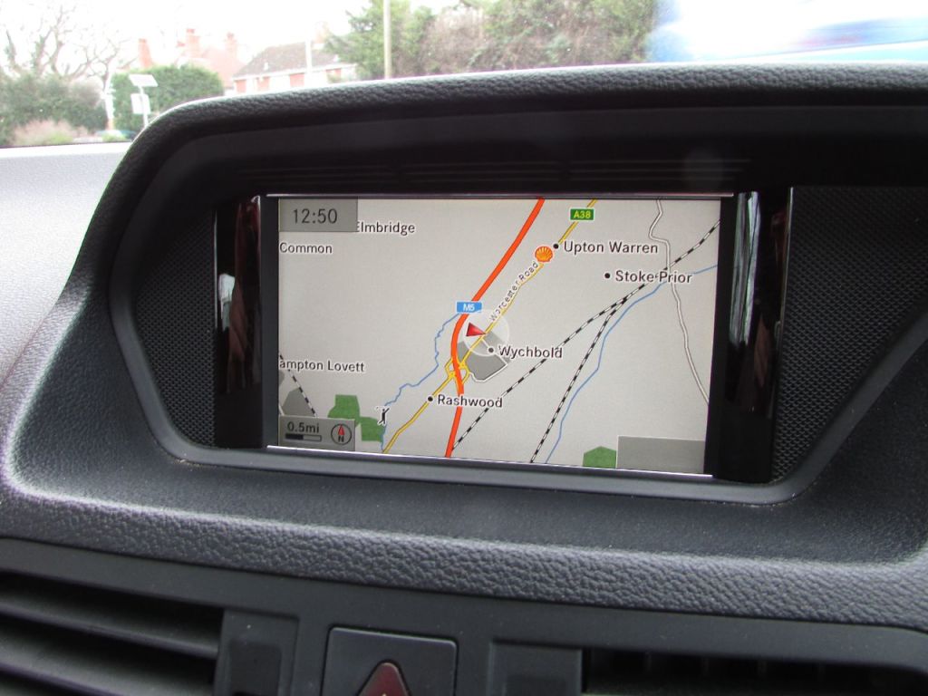 Used Mercedes-Benz E Class 2012 for sale - 77733543: Photo 9