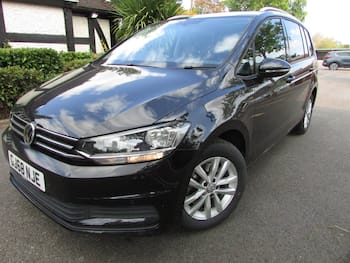 Used Volkswagen Touran 2018 for sale - 79789538: Photo