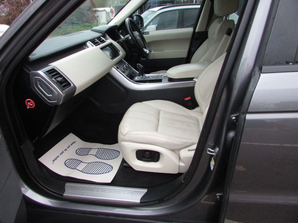 Used Land Rover Range Rover Sport 2015 for sale - 76546072: Photo 6