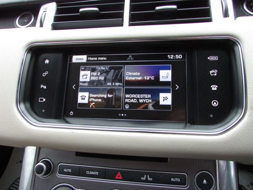 Used Land Rover Range Rover Sport 2015 for sale - 76546072: Photo 9