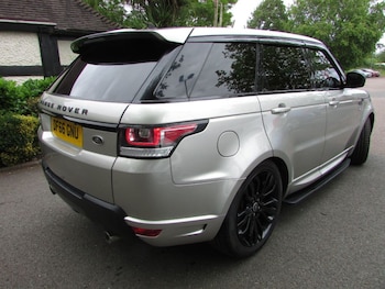 Used Land Rover Range Rover Sport 2016 for sale - 78818204: Photo