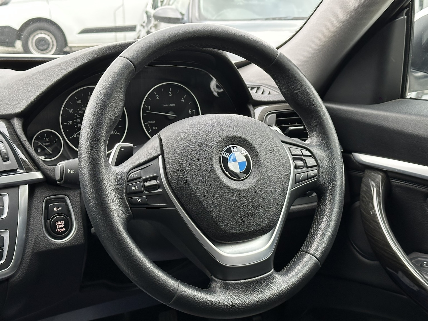 Used BMW 3 Series 2016 for sale - 76945541: Photo 14