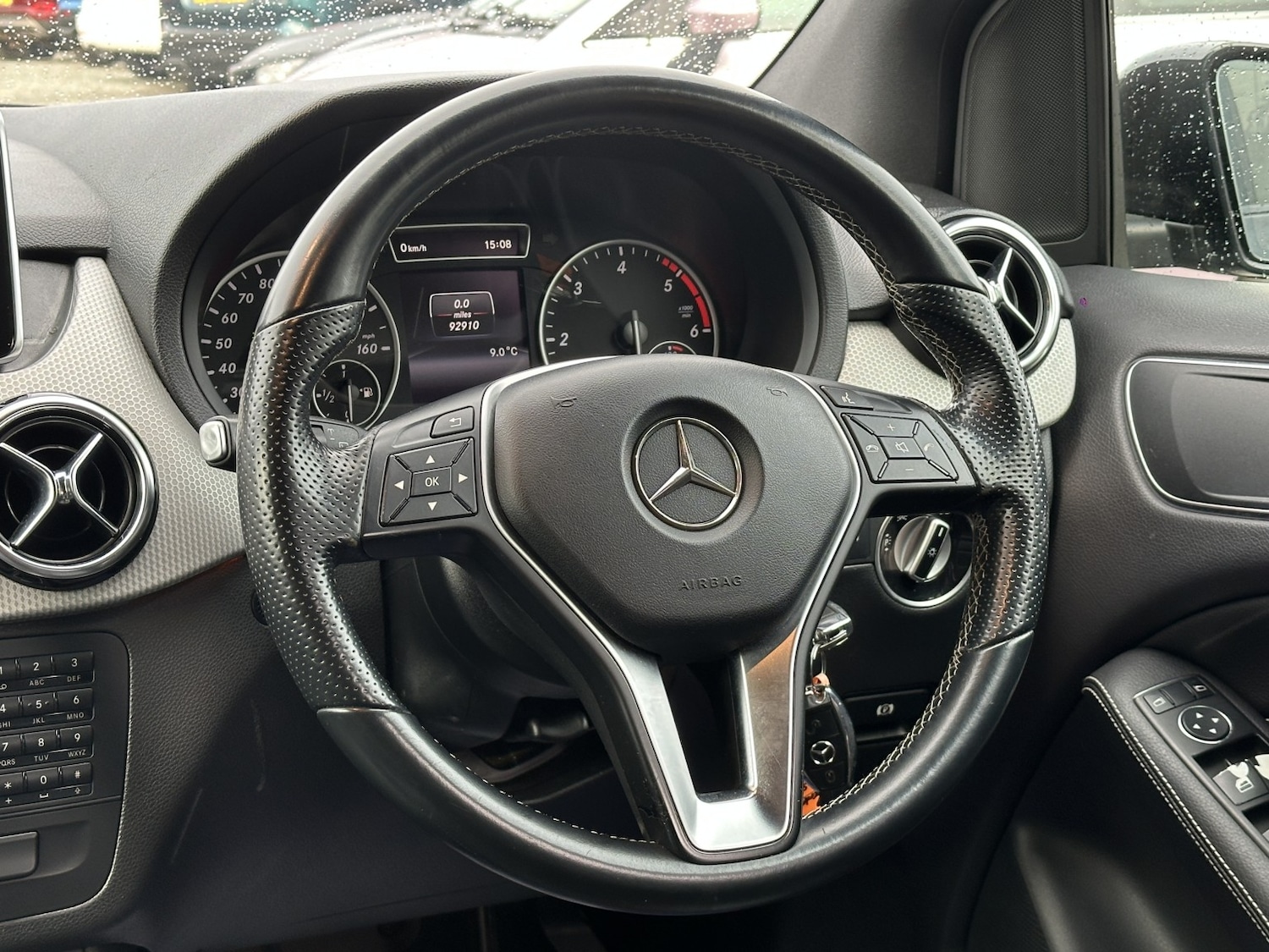 Used Mercedes-Benz B Class 2014 for sale - 77622564: Photo 40