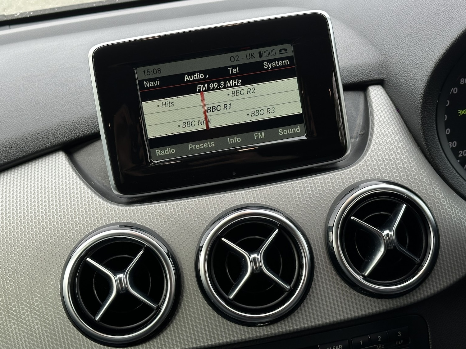 Used Mercedes-Benz B Class 2014 for sale - 77622564: Photo 41