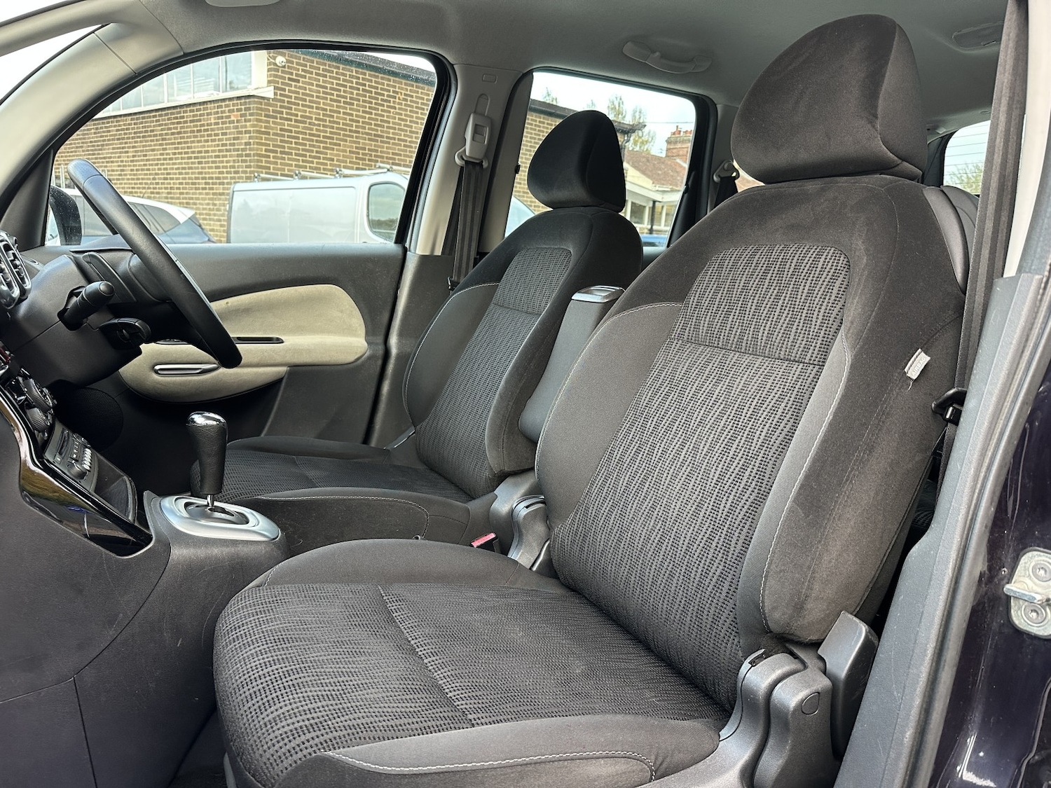 Used Citroen C3 Picasso 2014 for sale - 76299074: Photo 18