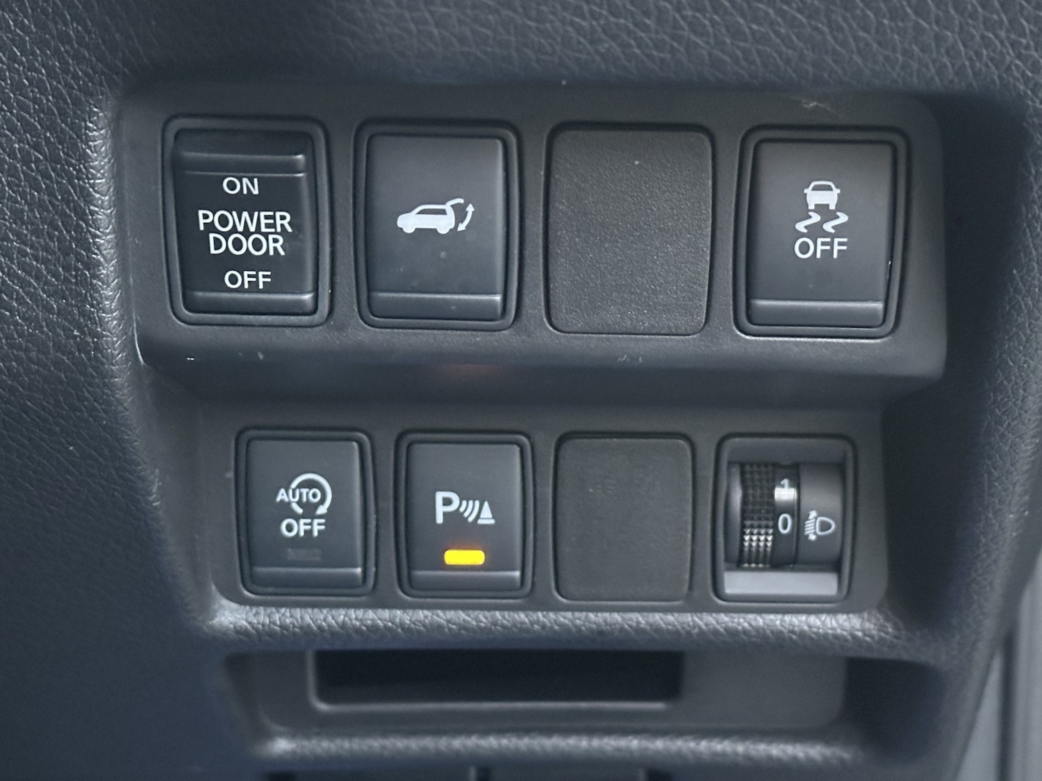 Used Nissan X-Trail 2017 for sale - 76237171: Photo 26