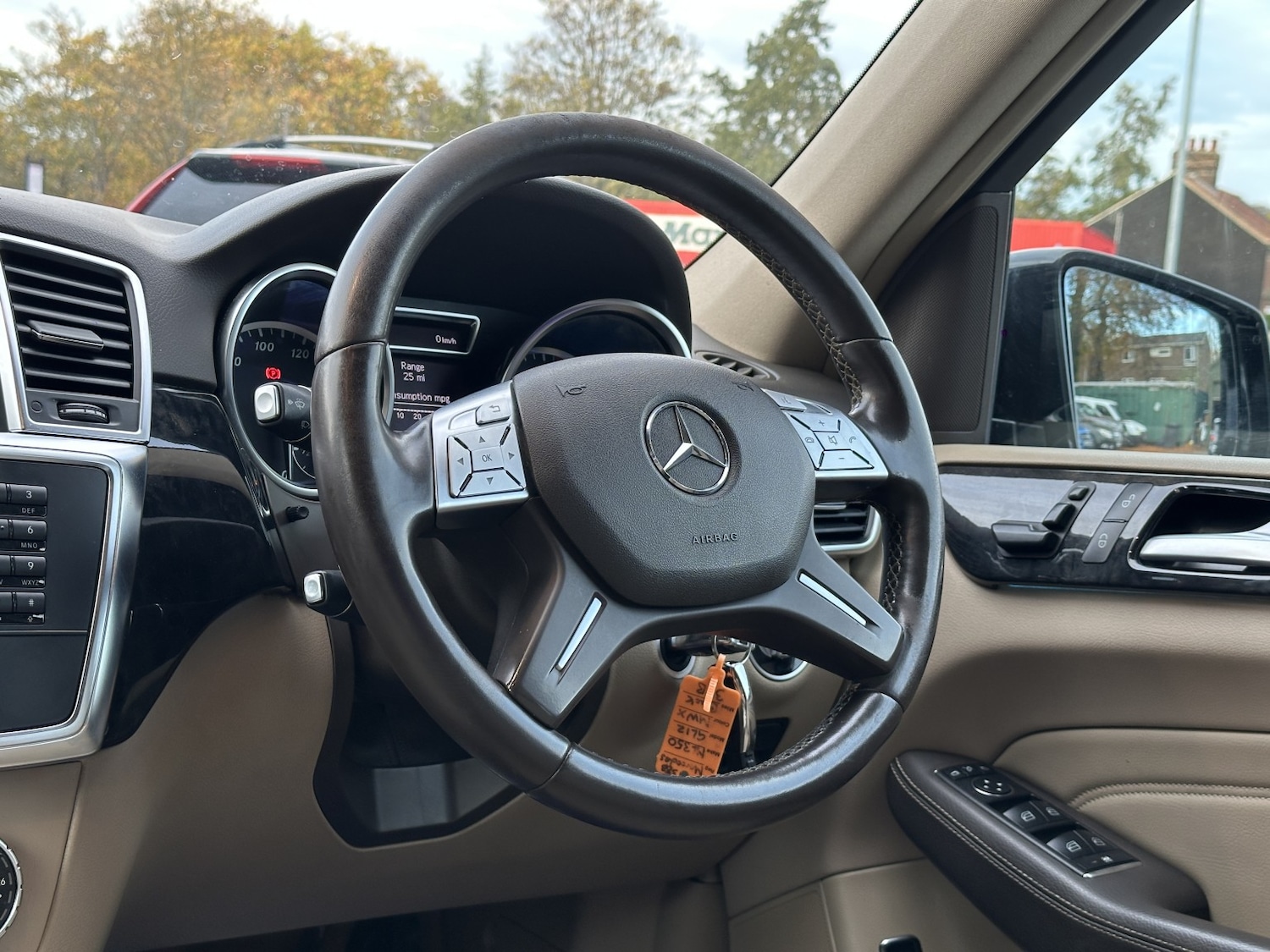 Used Mercedes-Benz M Class 2012 for sale - 76945621: Photo 19