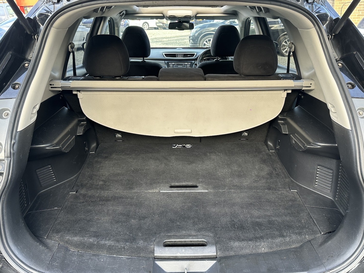 Used Nissan X-Trail 2016 for sale - 77166140: Photo 31