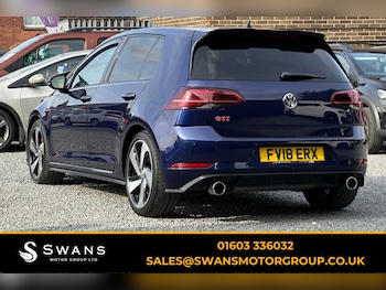 Used Volkswagen Golf 2018 for sale - 78932452: Photo