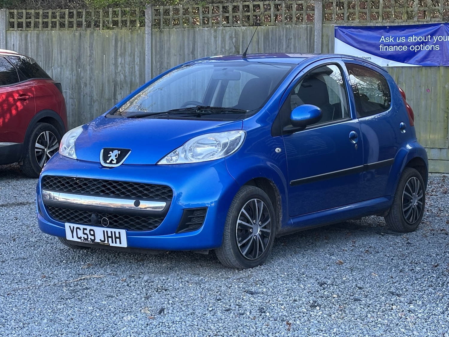 Used Peugeot 107 2010 for sale - 77977030: Photo 6