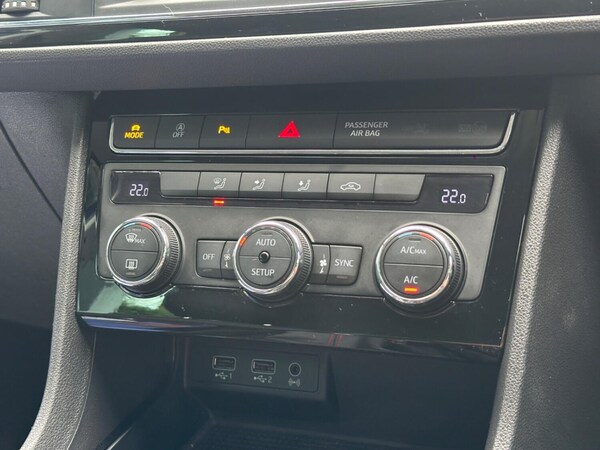 Used SEAT Leon 2020 for sale - 75074489: Photo 21
