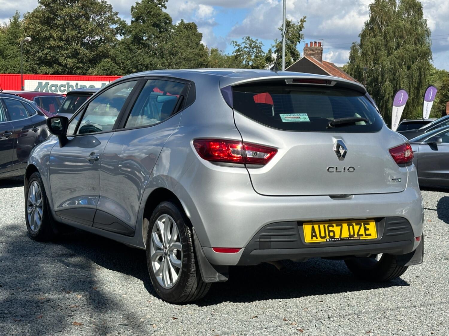 Used Renault Clio 2023 for sale - 77162191: Photo 7